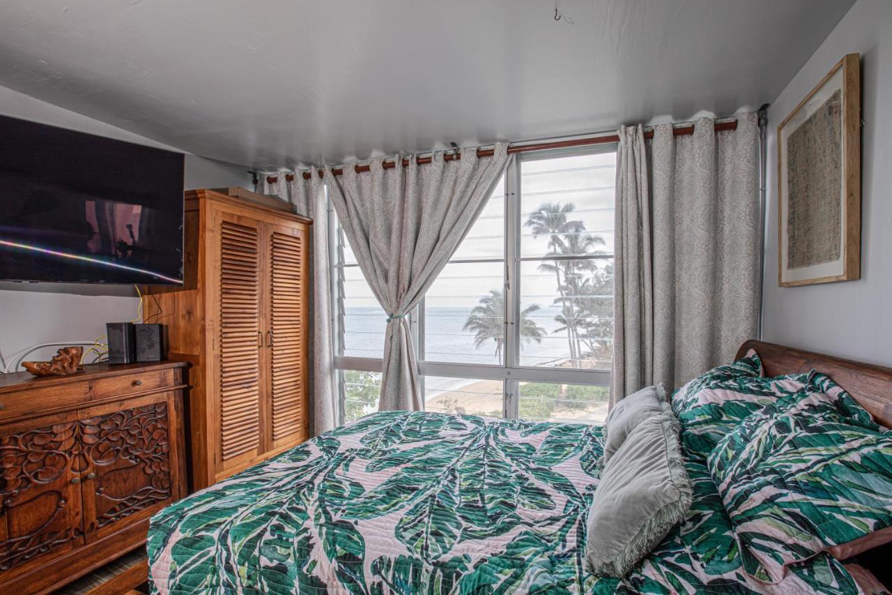 Breezy Beachfront Bali-Style Haven 180 Degree Oceanview Hau'ula Экстерьер фото